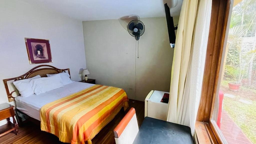 Villas Del Sol Bed & Breakfast Lima Bagian luar foto