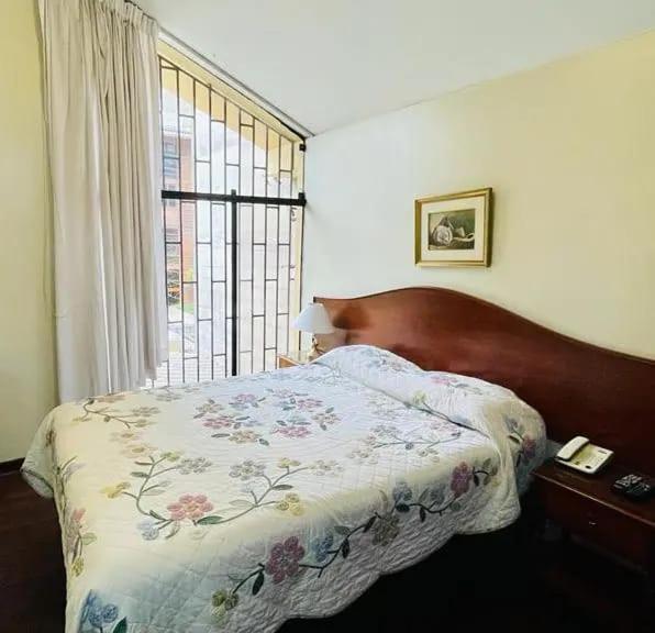 Villas Del Sol Bed & Breakfast Lima Bagian luar foto